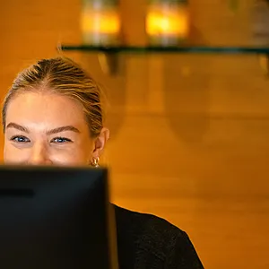 Receptionist på Spar Hotel Gårda i Göteborg.