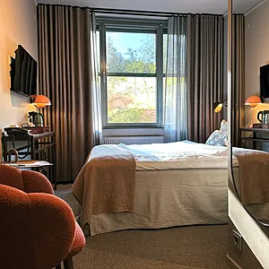 Dubbelrum mot lugn bakgård på Spar Hotel Majorna i Majorna Göteborg.